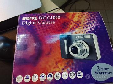 MACCHINA FOTOGRAFICA DIGITALE