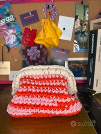 Pochette all’uncinetto