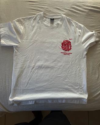 T-shirt bianca oversize “just chill” M