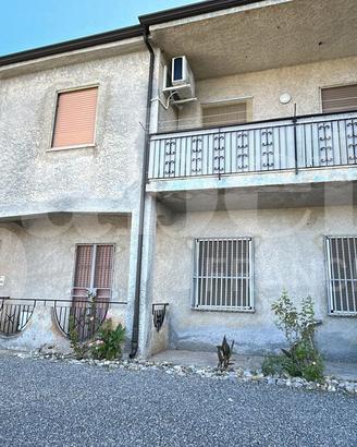 Appartamento Santa Maria del Cedro [98VRG]