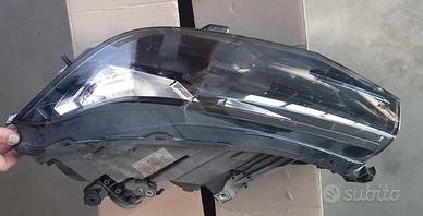 Volkswagen T Cross 1000 TSI 2019/2023 Proiettore