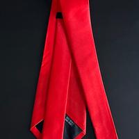 Cravatta seta lucida colore rosso