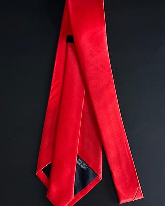 Cravatta seta lucida colore rosso
