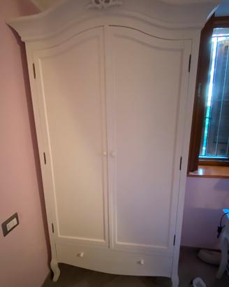armadio tavolo e sedie Maisons du Monde