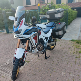 Africa Twin Adventure Sport DCT travel edition