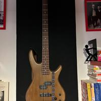 Basso elettrico Ibanez