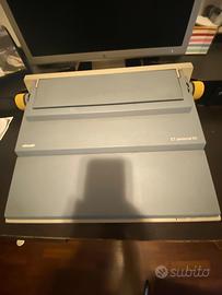 Macchina da scrivere Olivetti