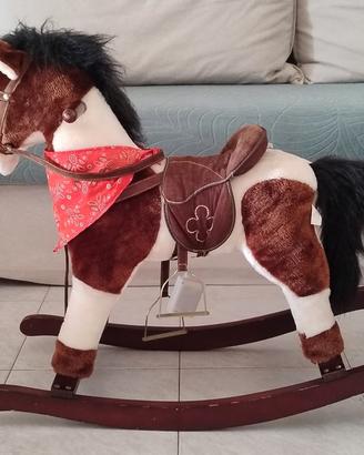 Cavallo a dondolo peluche con suoni e canzoni