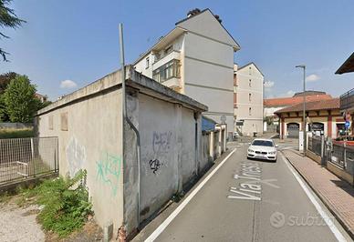 Immobile in asta di 78 m² con 3 locali e box auto 