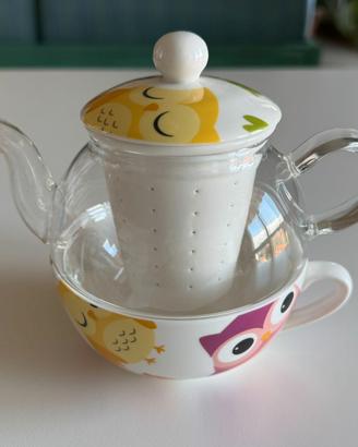 Teiera con tazza e filtro con gufi Brandani