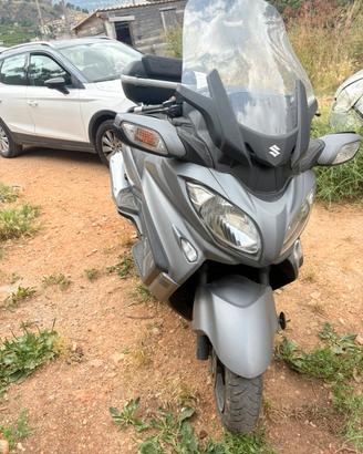 Burgman 650cc