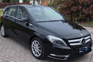 Mercedes-benz B 200 CDI Automatic Premium