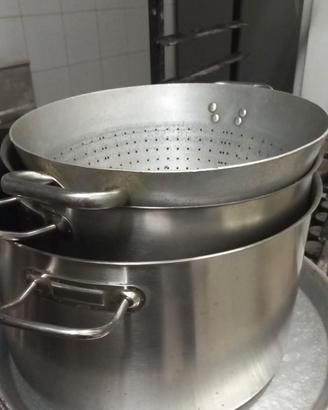 Pentola e scolapasta in acciaio inox