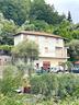 casa-indipendente-di-200-m²-con-piu-di-5-locali-e-