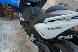 Yamaha TMax ABS- 2014
