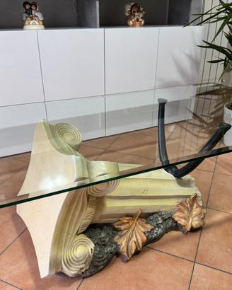 Tavolino da salotto in vetro con base decorativa