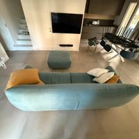 Divano Dondi Salotti “Tropea” con Pouf coordinato