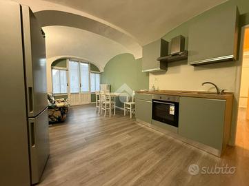 2 LOCALI A CASTELLAMONTE