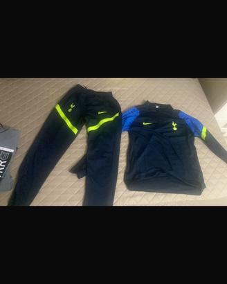 tuta nike X thottenam