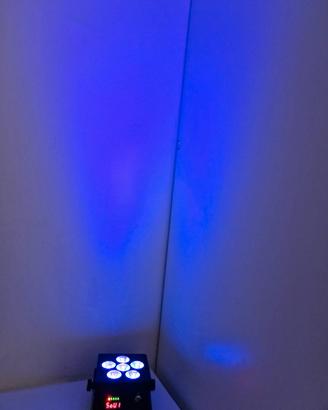Smart Bat Par LED 50W RGBW-UVA Uplight a batteria