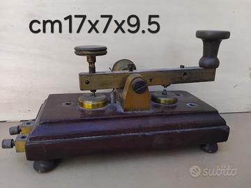 tasto trasmettitore per telegrafo