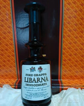 grappa libarna invecchiata bottiglia da collezione