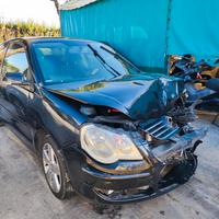 Volkswagen Polo 1.9 TDI Sportline 130cv Sinistrata