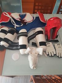 Attrezzatura Tae Kwon Do