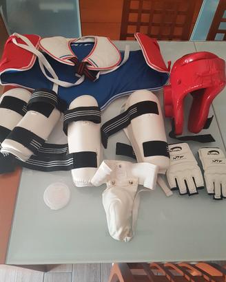 Attrezzatura Tae Kwon Do