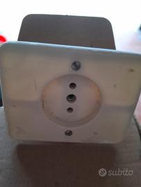  interruttori/ deviatori/prese 10A/16A  
