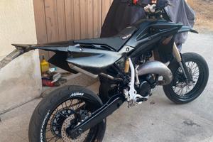 Husqvarna sm 125