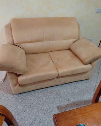 Divano 2 posti