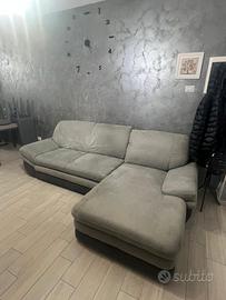 Divano 3 posti ad angolo