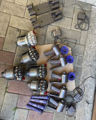 Dyson v8 stock ricambi