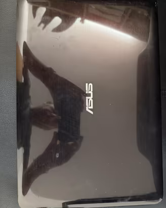 Asus X556UJ