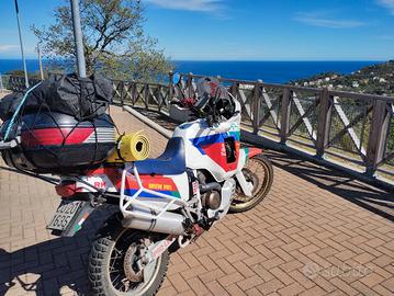 Africa twin rd04 serbatoio e plastiche 