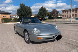 Alfa Romeo Duetto Spider 2000