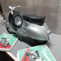 modellino vespa GS