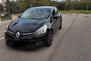 Renault Clio Duel