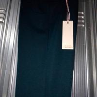 pantalone con elastico in vita 