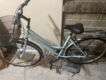 Bici da donna con le marce