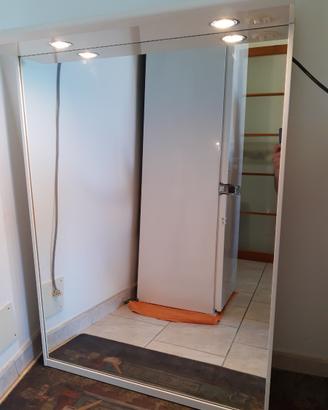 Specchio Bagno 110x80 con Alogene e presa 220