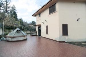 2 LOCALI A POGGIO MIRTETO