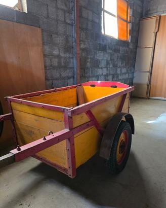 Carro in legno