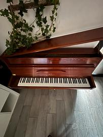 Pianoforte Nieer usato ( accordato e sistemato )