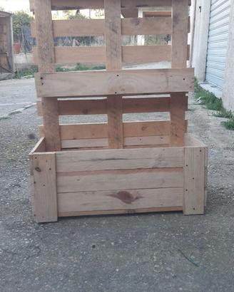 Fioriera realizzata in pallet