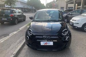 Fiat 500 500e Berlina 42 kWh Icon