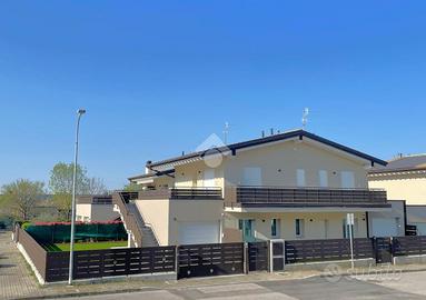 4 LOCALI A LONATO DEL GARDA