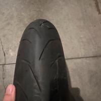 Coppia penumatico brodgestone moto