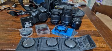 Canon eos 550d + 3 obbiettivi e accessori